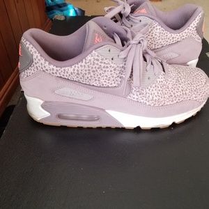 Nike Air Max/ Wore 3 times